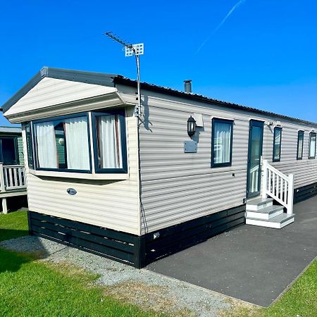 Ocean Pearl Home Heysham Bagian luar foto